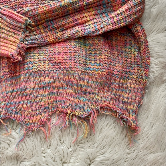 Large Multi Color Oversized V-Neck Sweater - Picture 3 of 4